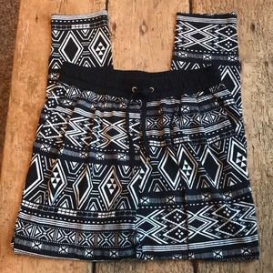 Patterned joggers